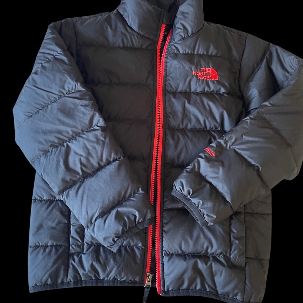 Black The North Face boys puffer jacket size 7/8